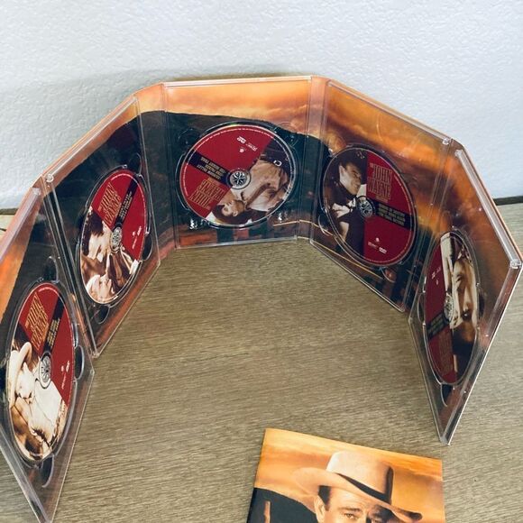 John Wayne Collection 15 Movie Collector Set - Picture 4 of 7